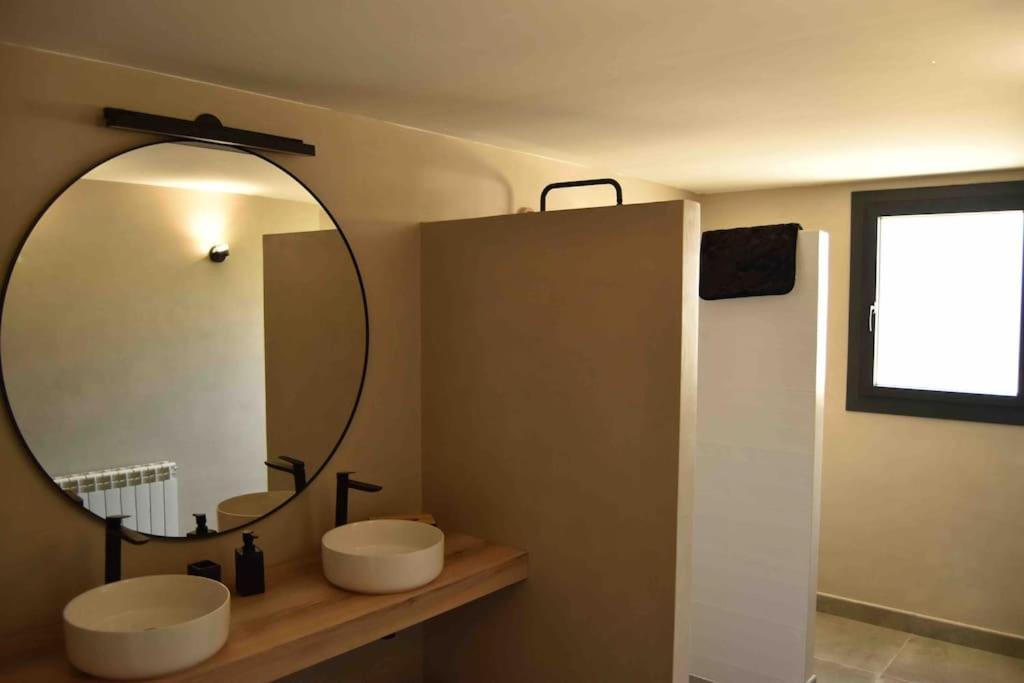 Villa Cal Manubens Castellar del Riu Esterno foto