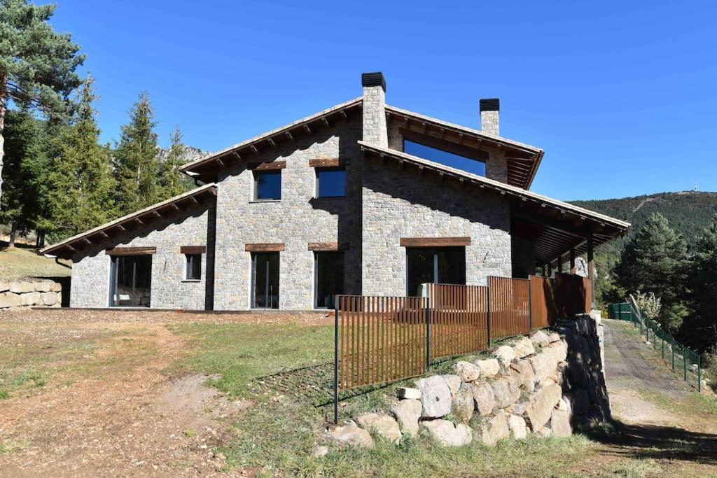Villa Cal Manubens Castellar del Riu Esterno foto