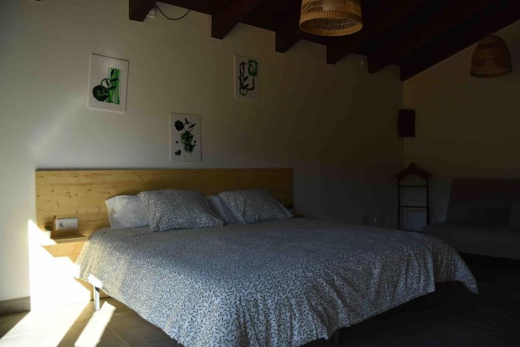 Villa Cal Manubens Castellar del Riu Esterno foto